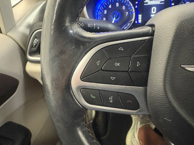 2019 Chrysler Pacifica Touring L