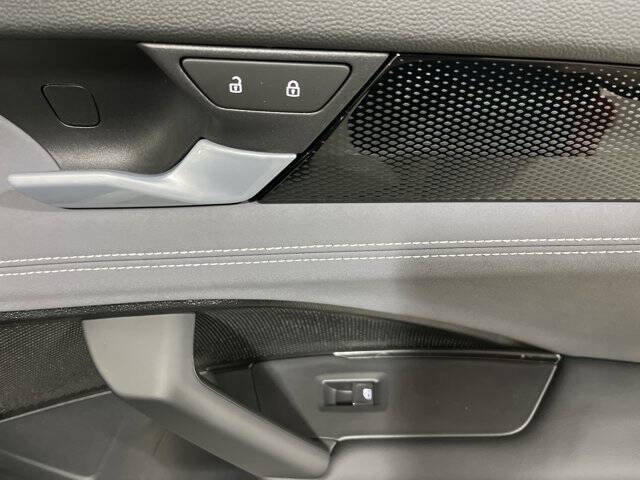 2026 Volkswagen Tiguan SE R-Line Black 4Motion