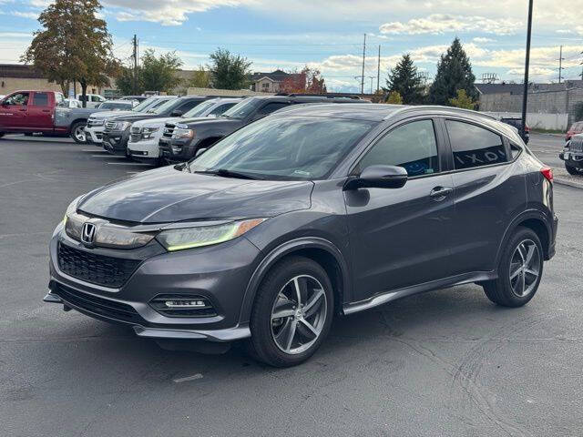 2019 Honda HR-V for sale at Axio Auto Boise in Boise, ID