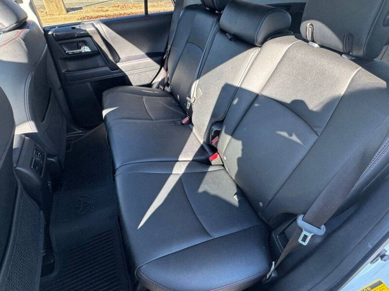 2020 Toyota 4Runner SR5