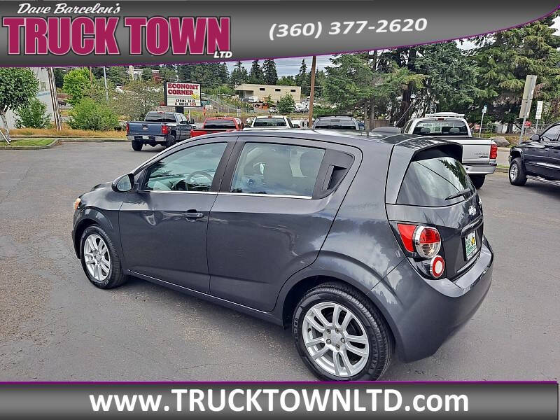 2016 Chevrolet Sonic LT Auto