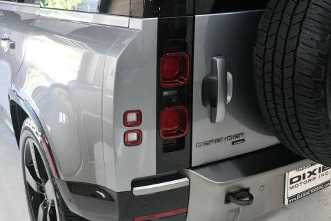 2023 Land Rover Defender 110 X-Dynamic SE