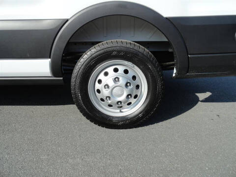 2025 Ford Transit 250