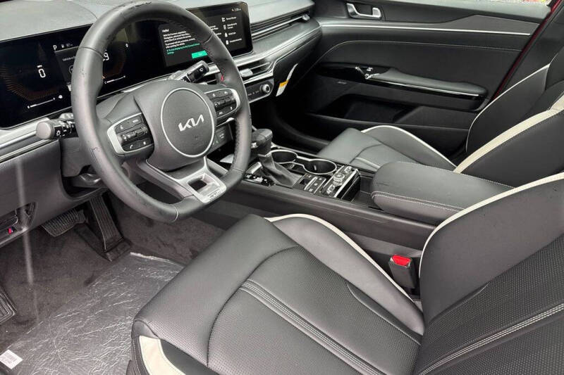 2026 Kia K5