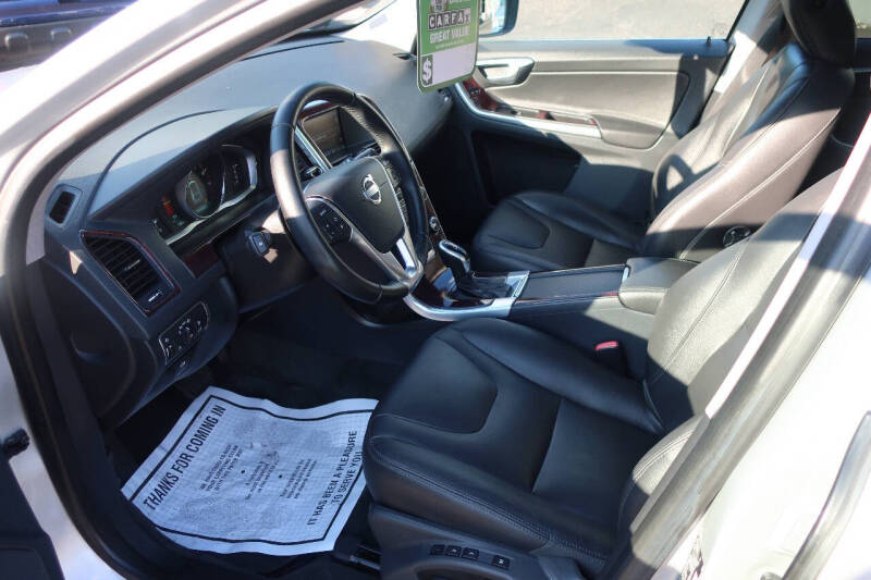 2015 Volvo XC60 3.2 Premier Plus