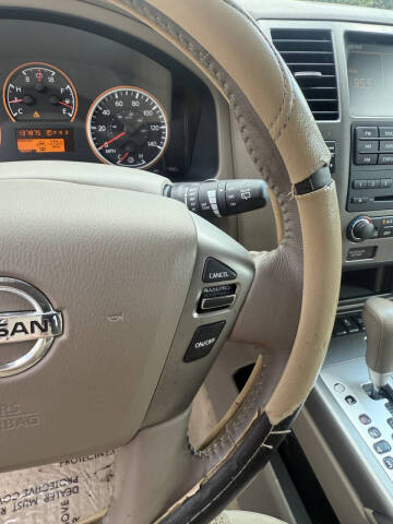 2014 Nissan Armada SV
