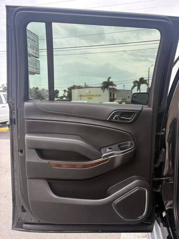 2019 GMC Yukon XL SLE