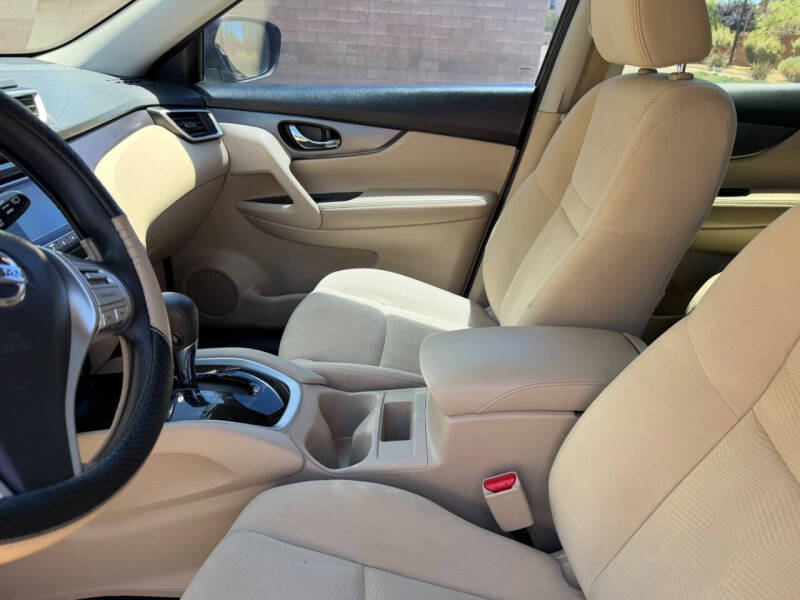 2016 Nissan Rogue S