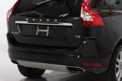 2017 Volvo XC60 T5 Dynamic