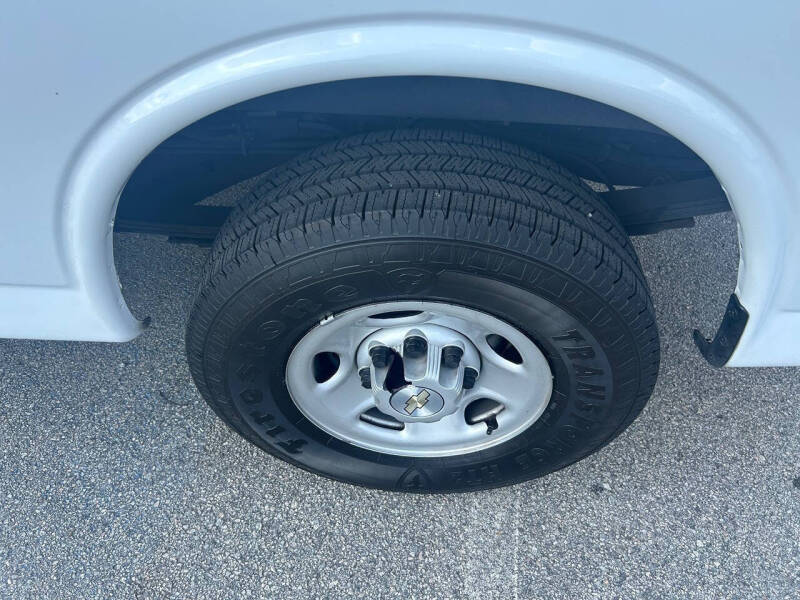 2020 Chevrolet Express 2500