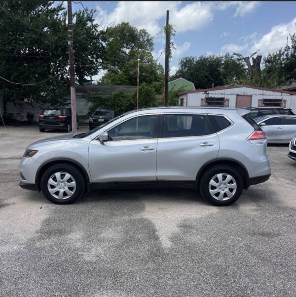 2015 Nissan Rogue S