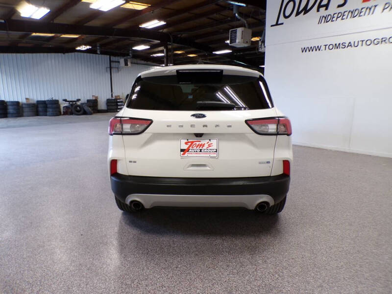 2020 Ford Escape SE