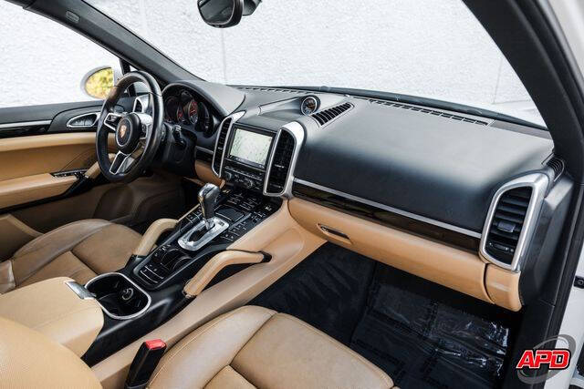 2016 Porsche Cayenne