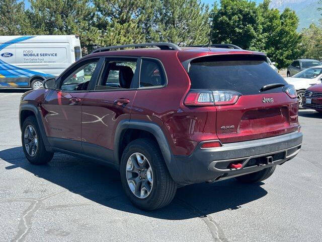 2019 Jeep Cherokee Trailhawk