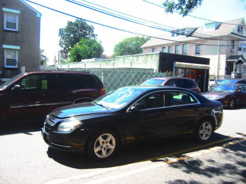 2009 Chevrolet Malibu for sale at Cali Auto Sales Inc. in Elizabeth NJ