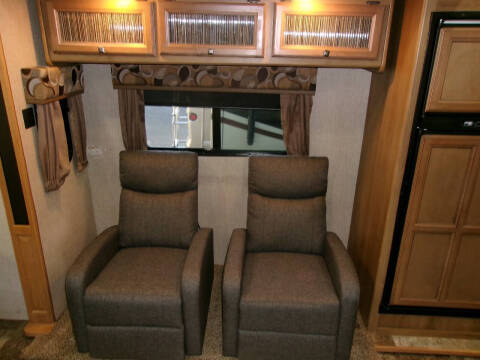 2015 Crossroads RV Cruiser 305RS