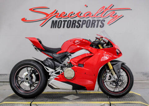 Ducati Panigale V4 S Image
