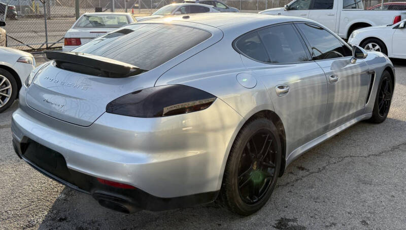 2014 Porsche Panamera Base's photo