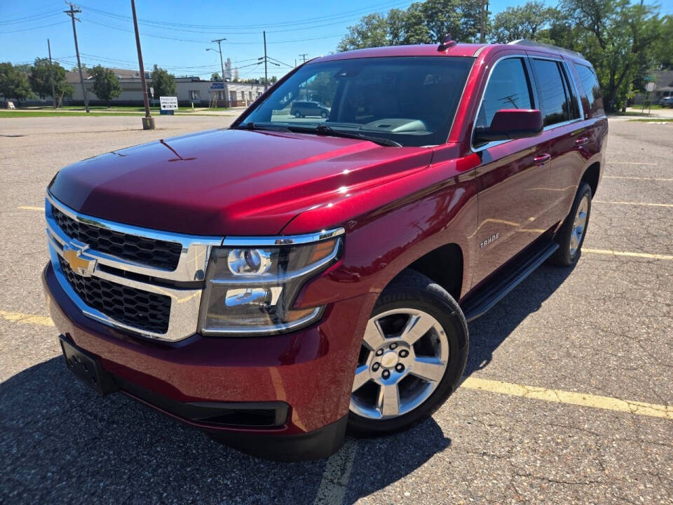 2016 Chevrolet Tahoe LT's photo