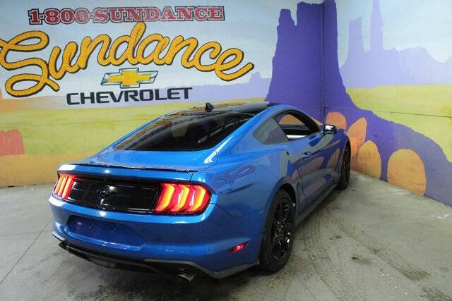 2020 Ford Mustang EcoBoost