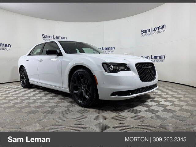 2023 Chrysler 300 Touring