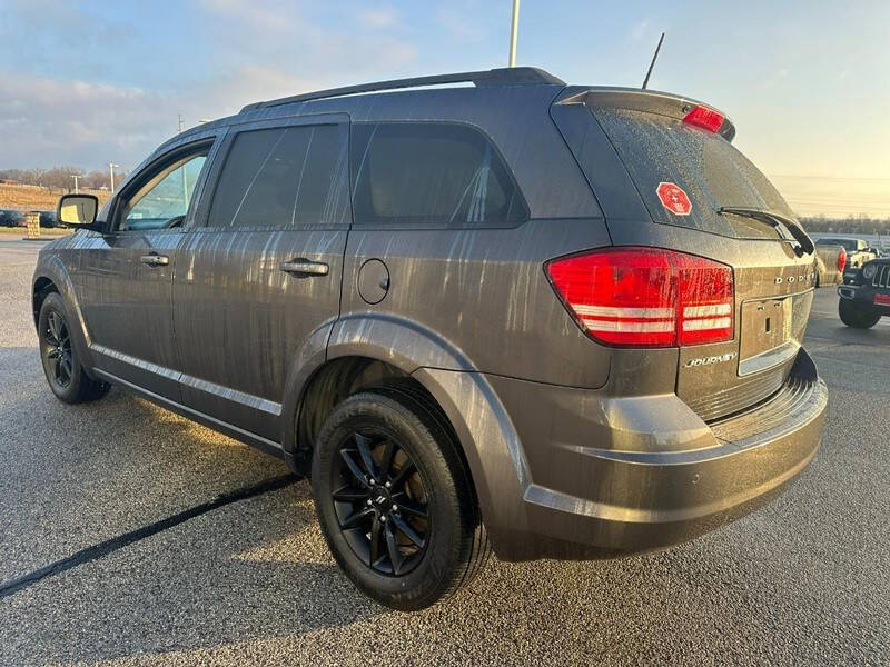 2020 Dodge Journey SE Value