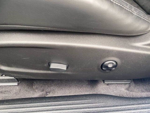 2016 Dodge Challenger R/T Plus