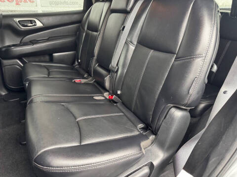 2019 Nissan Pathfinder SL