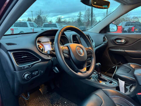 2022 Jeep Cherokee Trailhawk