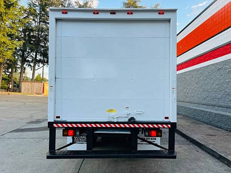 2014 Isuzu NPR-HD