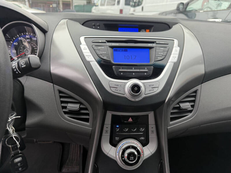 2012 Hyundai Elantra GLS