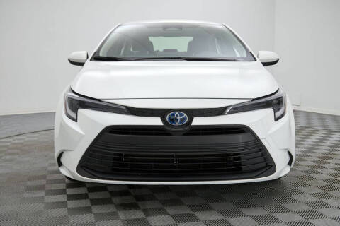 2025 Toyota Corolla Hybrid LE