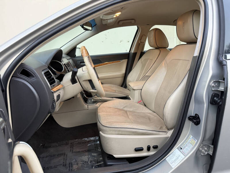2010 Lincoln MKZ