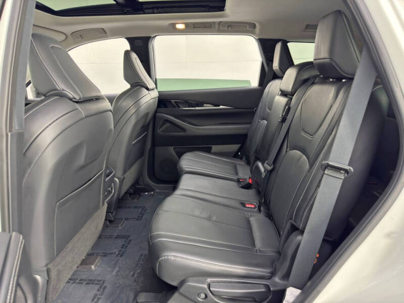 2022 Infiniti QX60 Pure