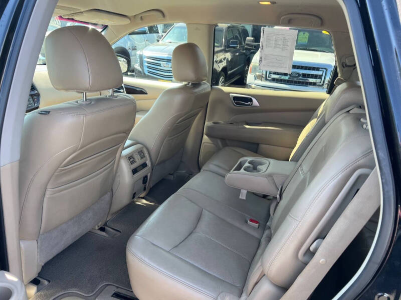 2013 Nissan Pathfinder Platinum