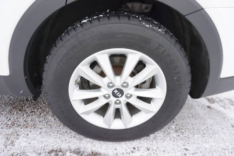 2019 Kia Sorento LX V6