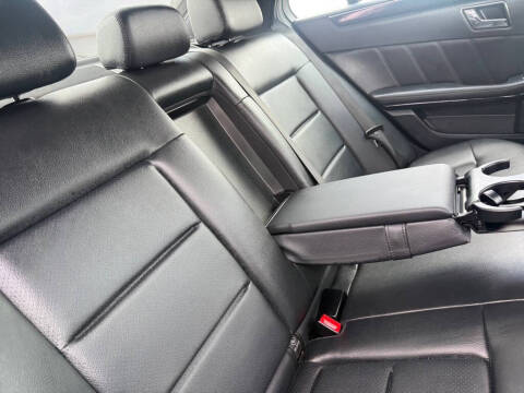 2010 Mercedes-Benz E-Class