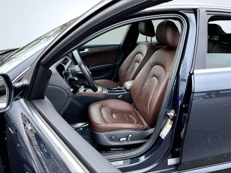 2015 Audi A4 2.0T quattro Premium