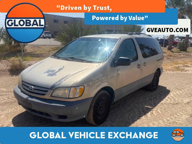 2002 Toyota Sienna for sale at GLOBAL VEHICLE EXCHANGE LLC in Somerton, AZ