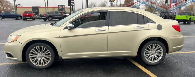 2011 Chrysler 200 Limited