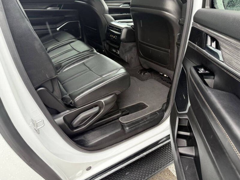 2023 Jeep Wagoneer L Series II