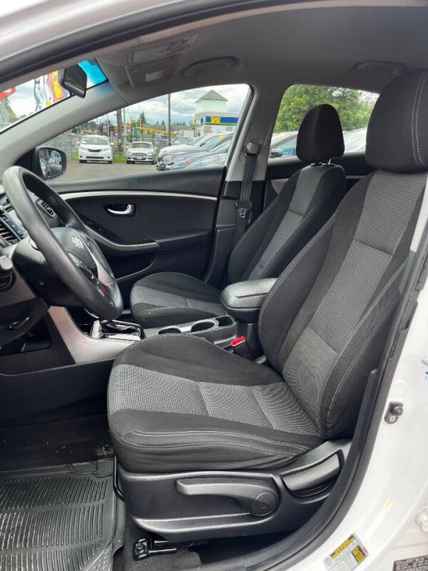 2017 Hyundai Elantra GT