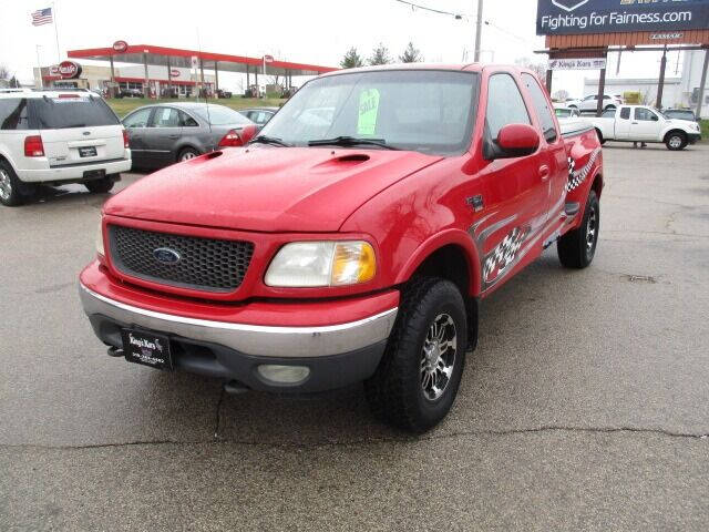 2000 Ford F-150 for sale at King's Kars in Marion IA