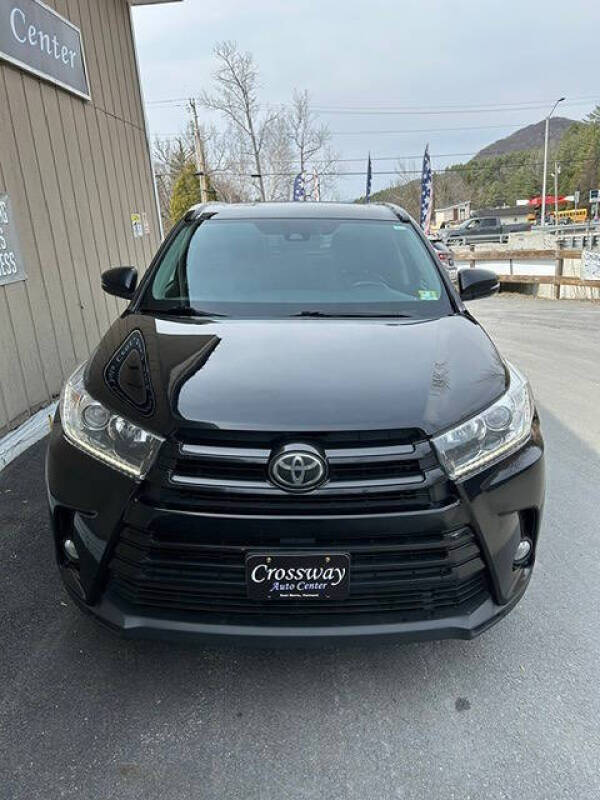 2018 Toyota Highlander SE