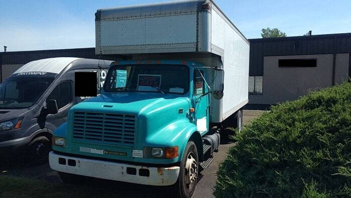 1999 International 4700 for sale in Cadillac, MI