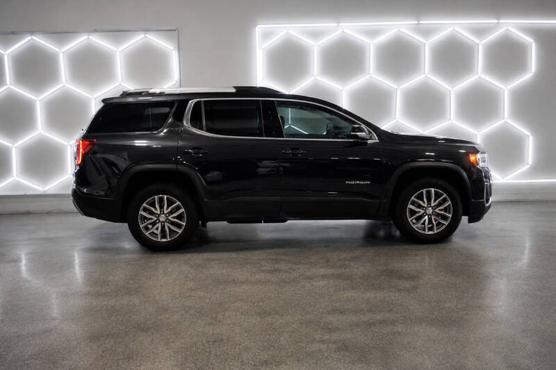 2020 GMC Acadia SLT