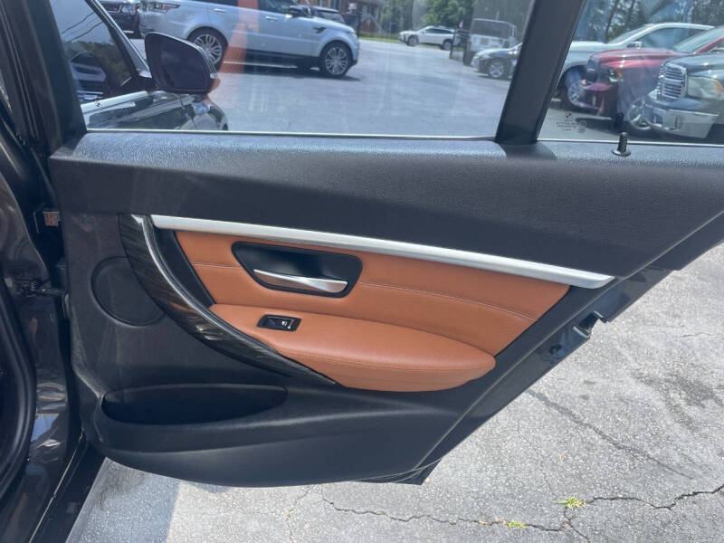 2017 BMW 3 Series 330i
