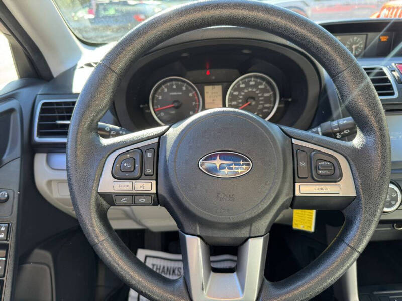 2017 Subaru Forester 2.5i