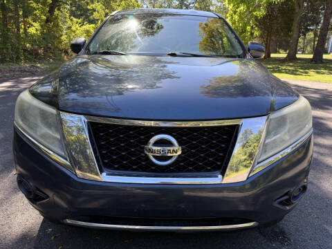 2014 Nissan Pathfinder SV