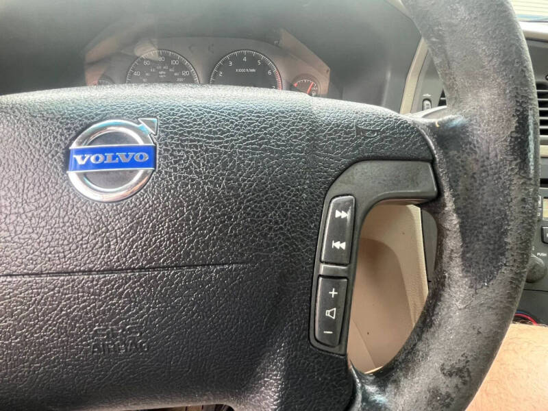 2001 Volvo V70 2.4M